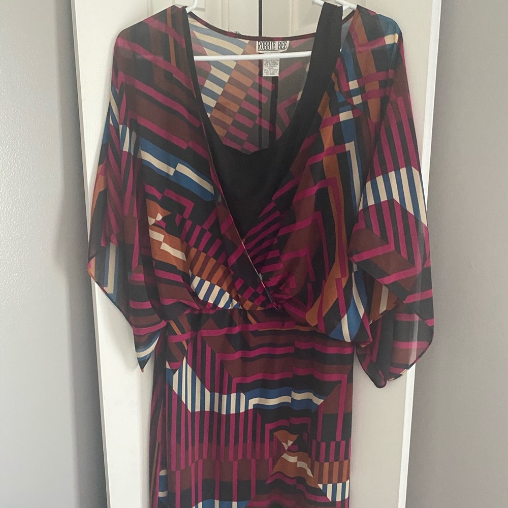 Lovely Geoprint dress